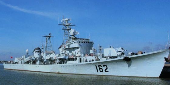 Tàu khu trục tên lửa Nam Kinh, Type 051, số hiệu 162, đã nghỉ hưu và đã biên chế cho Hải giám Trung Quốc